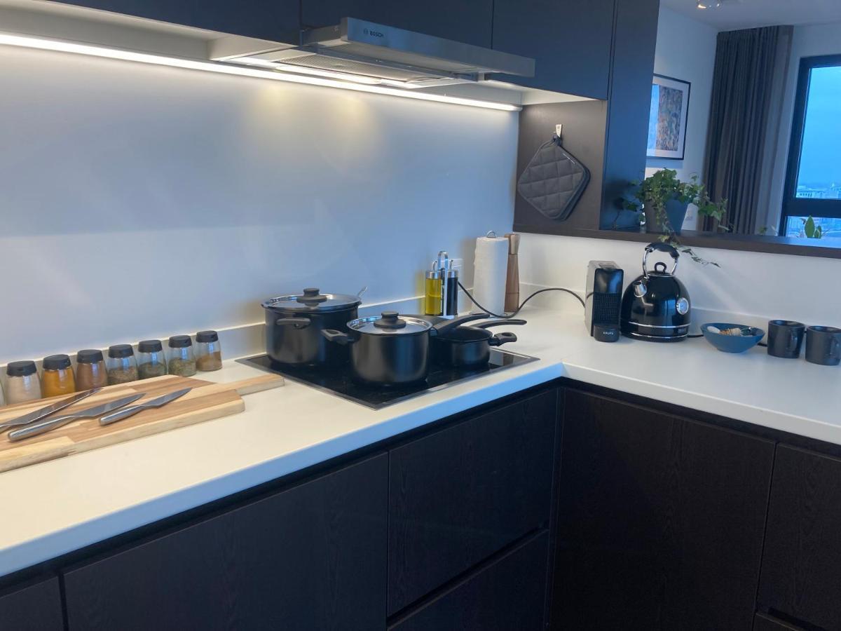 Apartment London Tower -